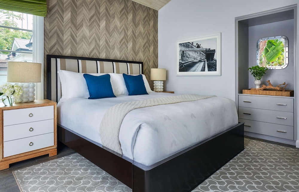 Fairmont Miramar Hotel - photo 36