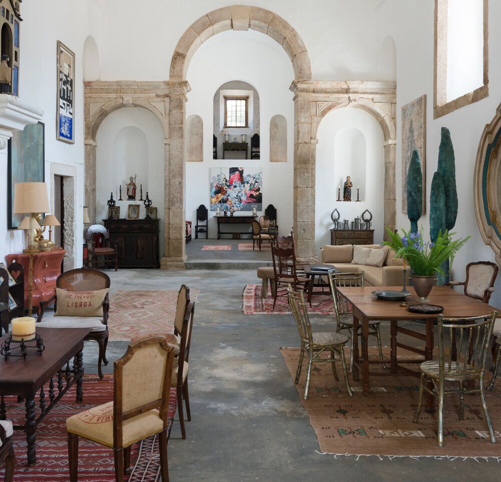 Convento Inn And Artist Residencies — 4-Star Luxury Hotel in Pinheiro Grande, Portugal