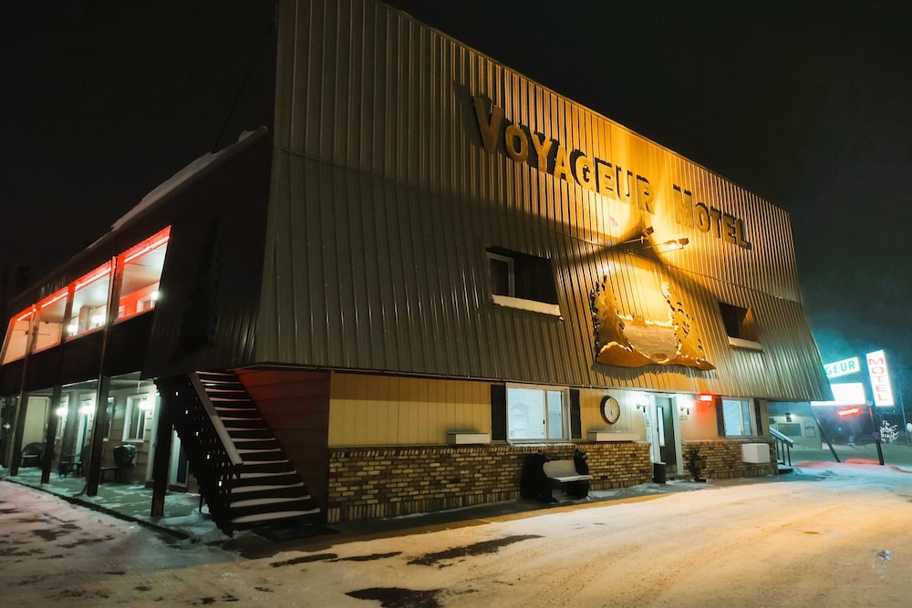 Love Hotels Voyageur by OYO at International Falls MN - photo 41
