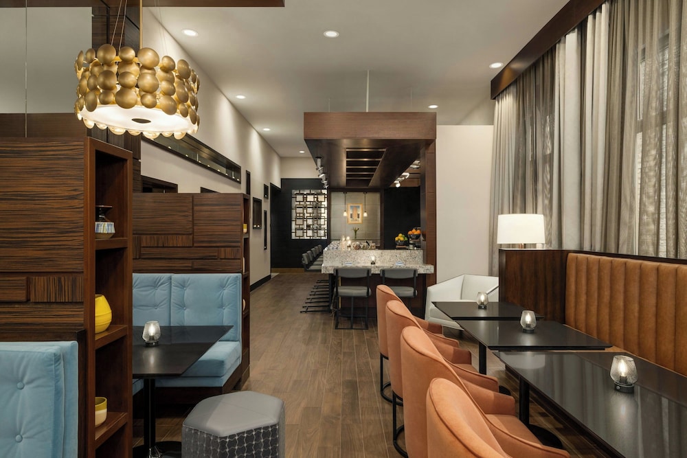 Courtyard by Marriott San Francisco Union Square - photo 36