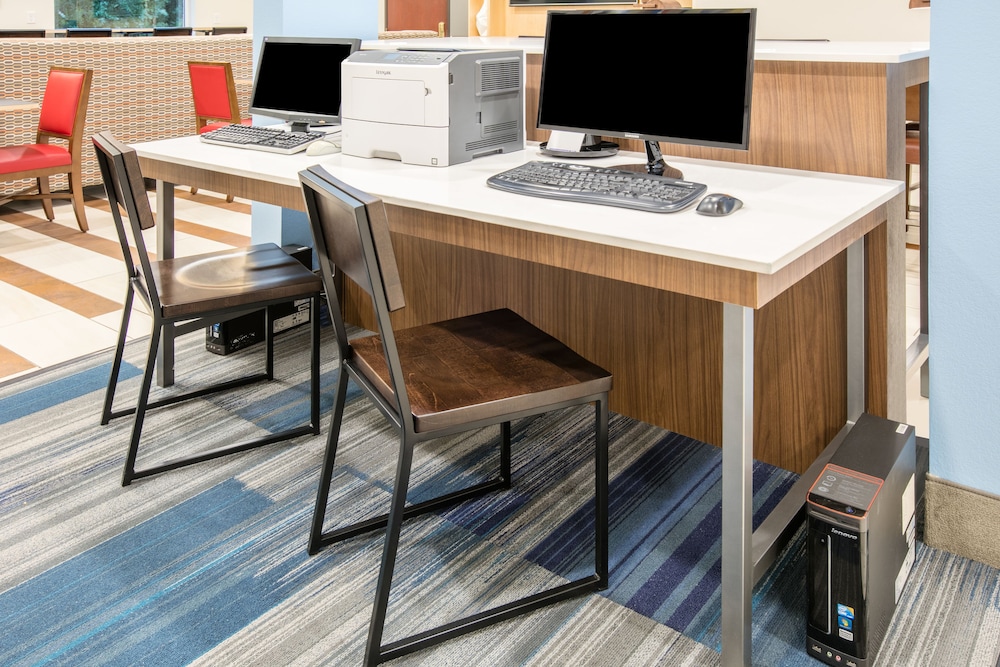 Holiday Inn Express Hotel & Suites Dallas Grand Prairie I 20 by IHG - photo 51