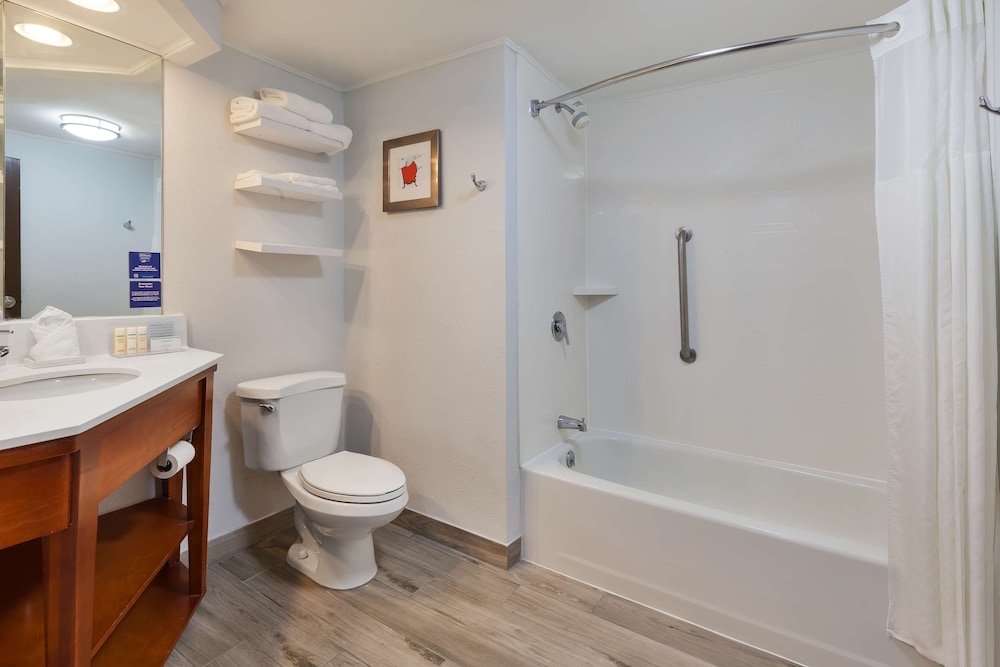 Hampton Inn Columbus Delaware I 71 North - photo 25