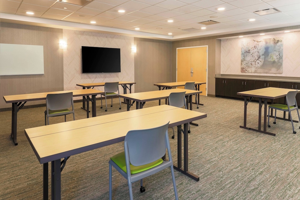 SpringHill Suites by Marriott Truckee Lake Tahoe - photo 25