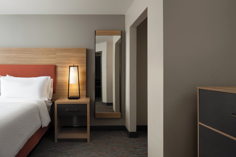 Candlewood Suites St Louis St Charles by IHG - photo 13