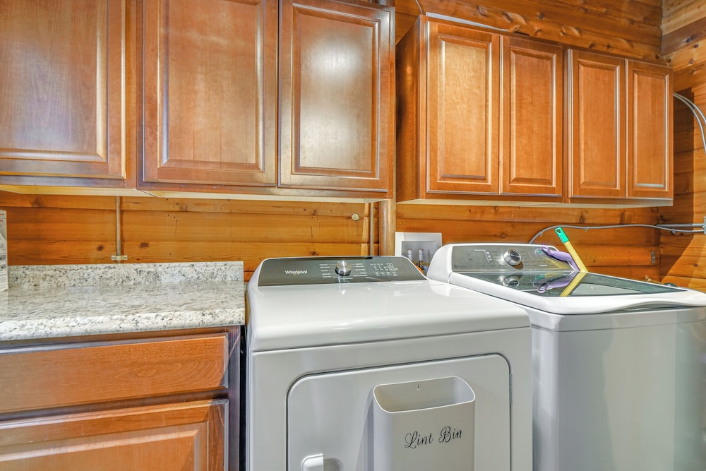5 Mi to Breckenridge Ski Resort: Cozy Wood Cabin - photo 21