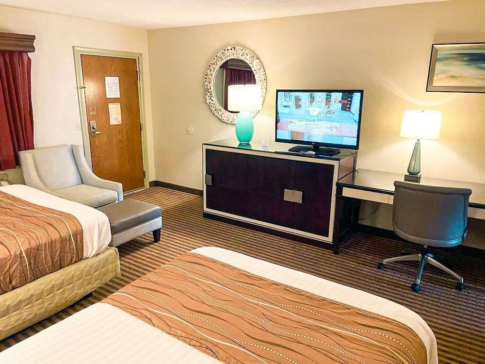 Eleven Boutique Hotel - photo 10