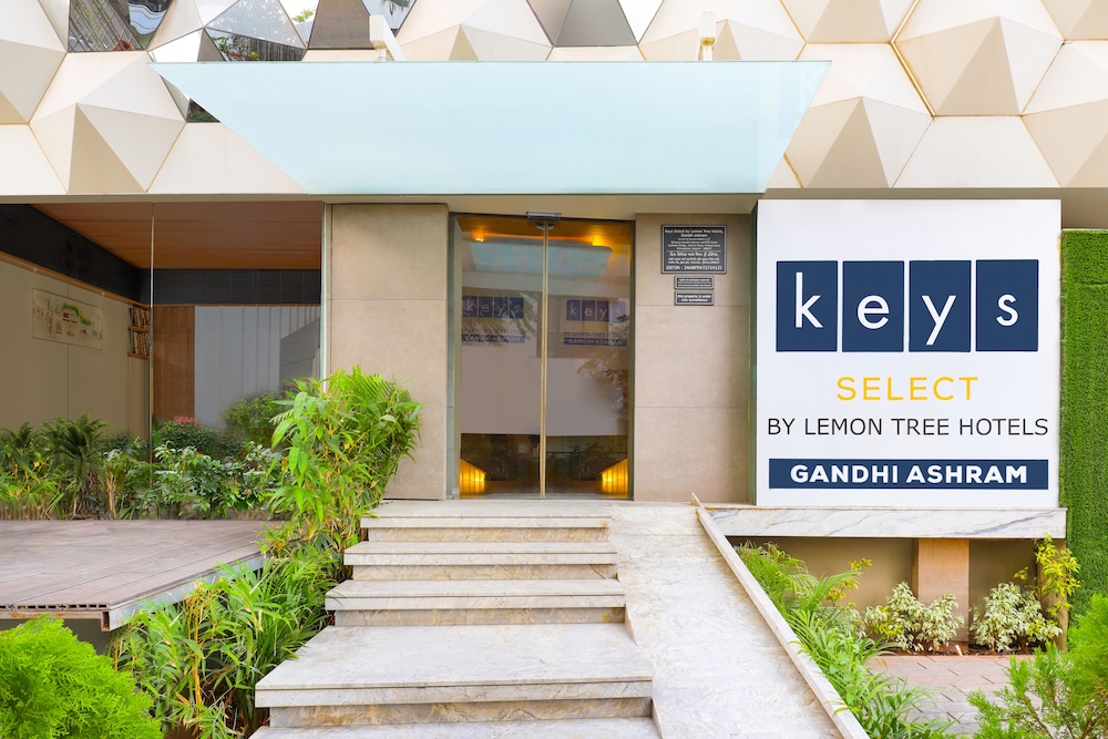 Keys Select by Lemon Tree Hotels Gandhi Ashram Ahmedabad — Ahmedabad — photo 4