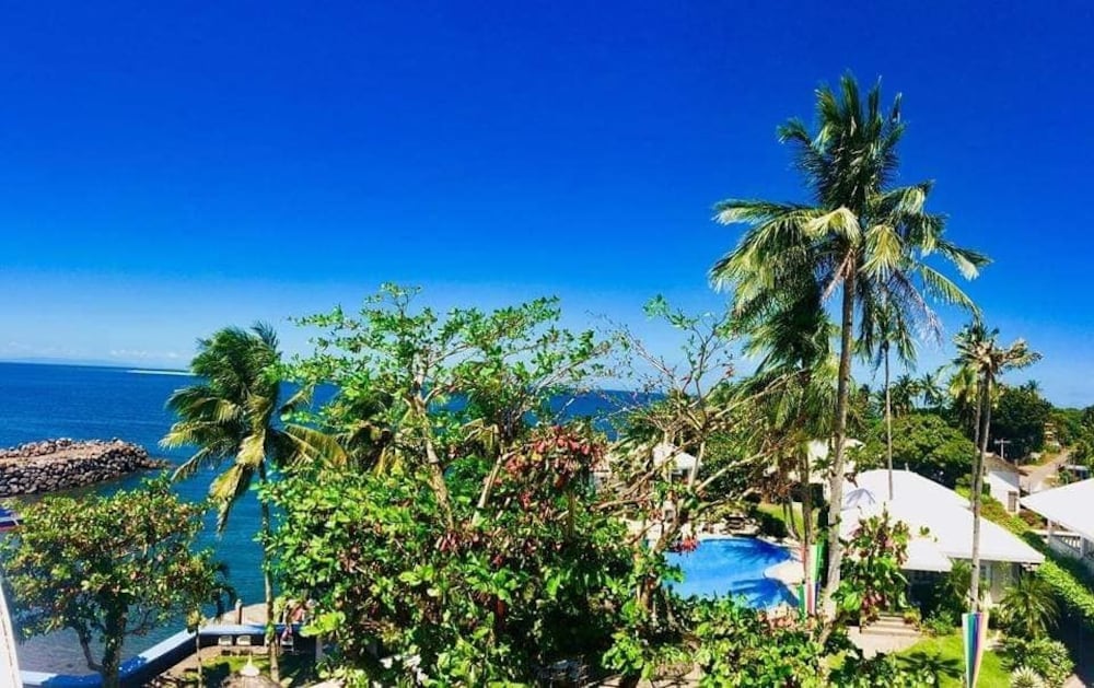 Paras Beach Resort in Mambajao, Philippines