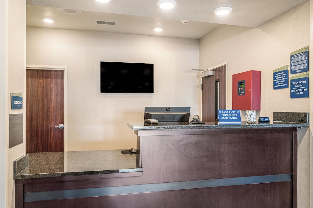 Cobblestone Hotel & Suites Newport - photo 56