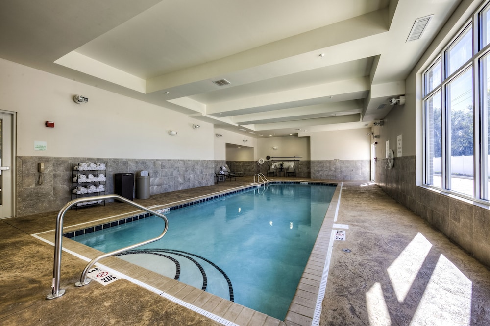 Holiday Inn Express Richmond by IHG - photo 9