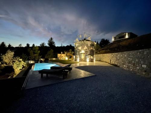 Windmills Village Amarynthos — hotel in Amarynthos