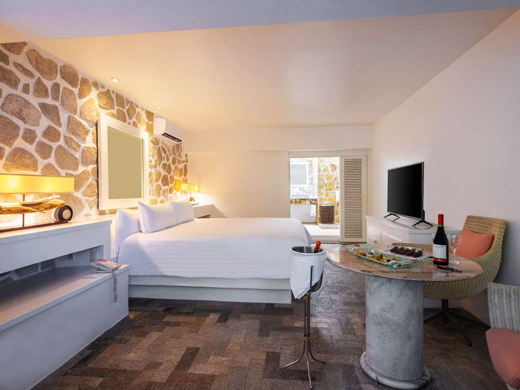 Las Brisas Acapulco Ramona Suite