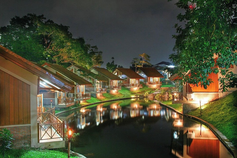Ahadiat Hotel & Bungalow in Bandung, Indonesia