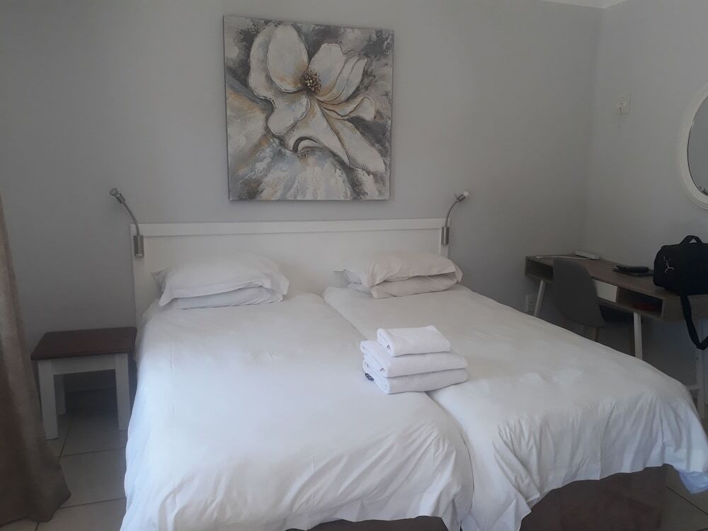 St Lucia Safari Lodge — 4-Star Luxury Hotel in St Lucia, South Africa