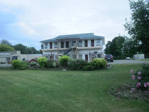Bayview inn - carbon neutral hotel in Orillia