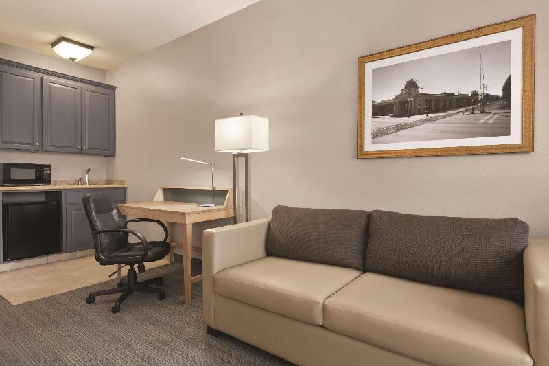 Spark by Hilton Redlands - photo 11