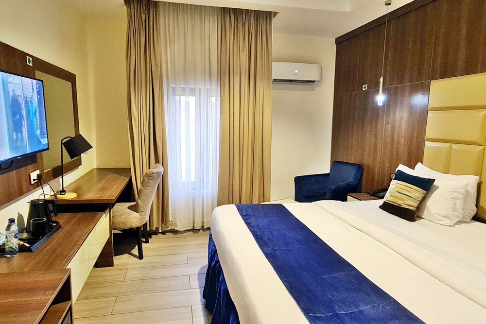 Villa Toscana Hotel Asaba — Asaba — photo 2