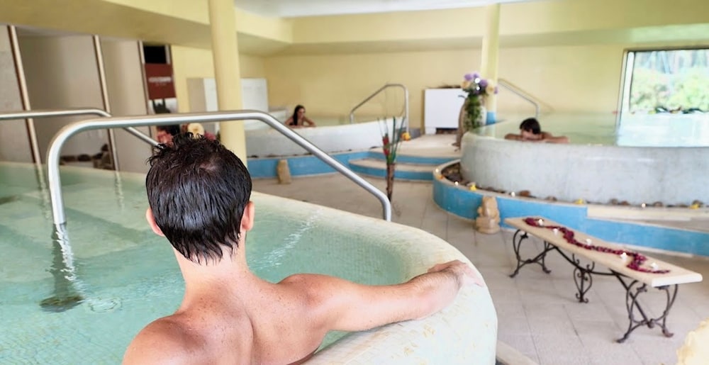 Hotel with swimming pool in Arborea in Arborea, Italy