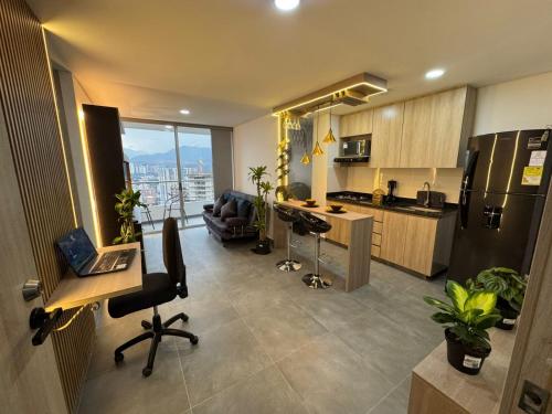 Lujoso y acogedor apartamento — 4-Star Luxury Hotel in Sabaneta, Colombia