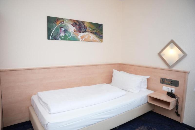 Hotel Weber Mannheim — Mannheim — photo 2