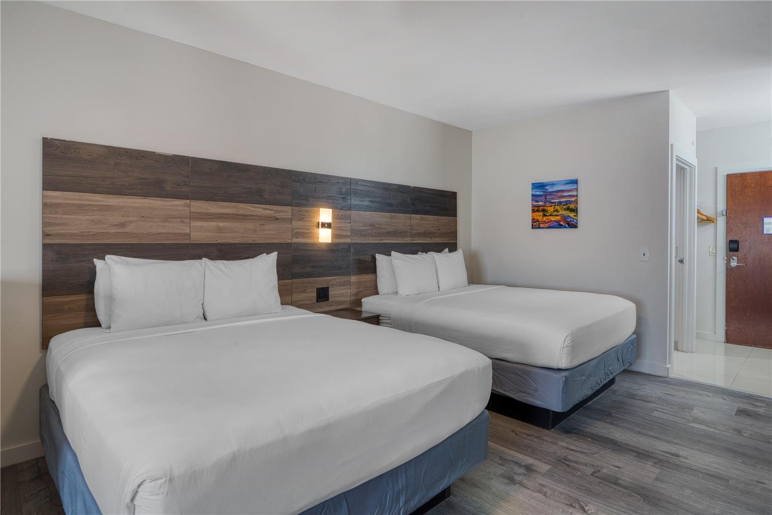 hom hotel suites Trademark Collection by Wyndham - photo 36