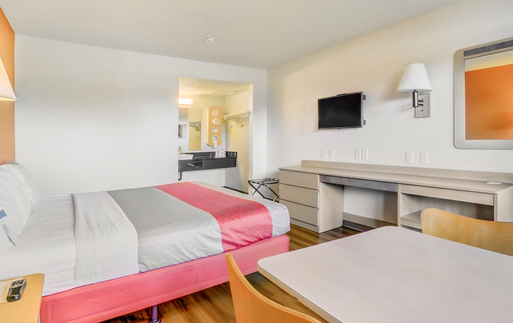 Motel 6 Medford OR North - photo 8