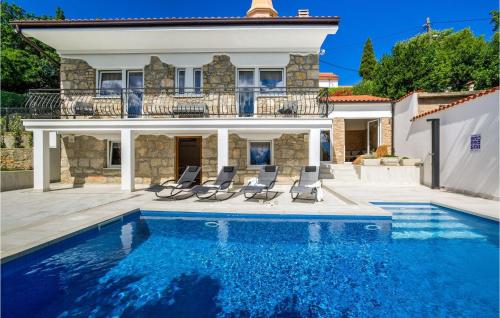 Villa Vele Skale — 4-Star Luxury Hotel in Jadranovo, Croatia