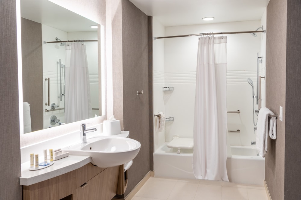 SpringHill Suites by Marriott Overland Park Leawood - photo 20