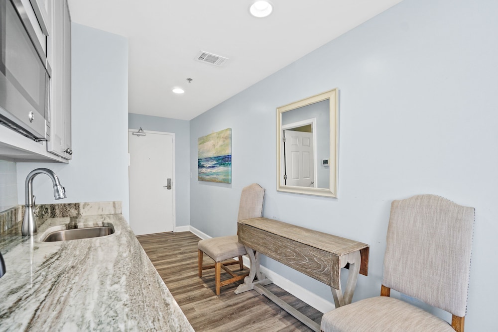 Splash Beach Resort by Panhandle Getaways - photo 405