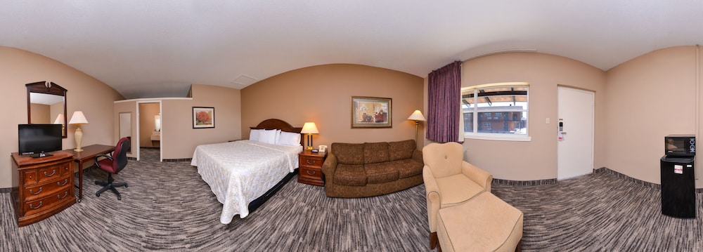 Ranch House Motel - photo 16