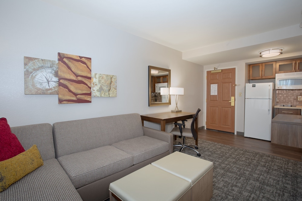 Staybridge Suites Denver International Airport by IHG - photo 28