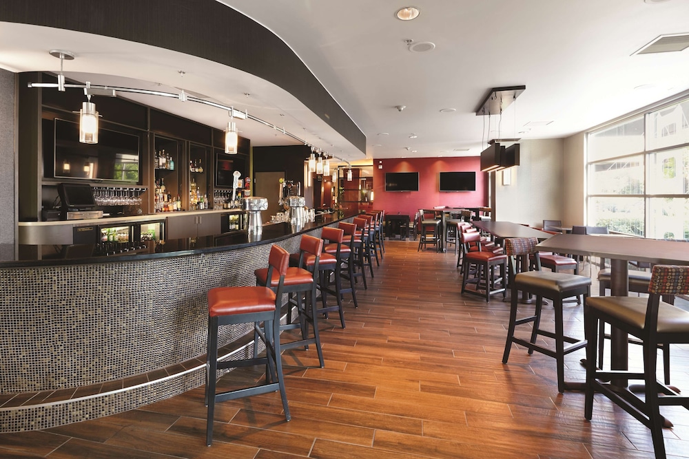DoubleTree by Hilton San Francisco Airport North Bayfront - photo 57