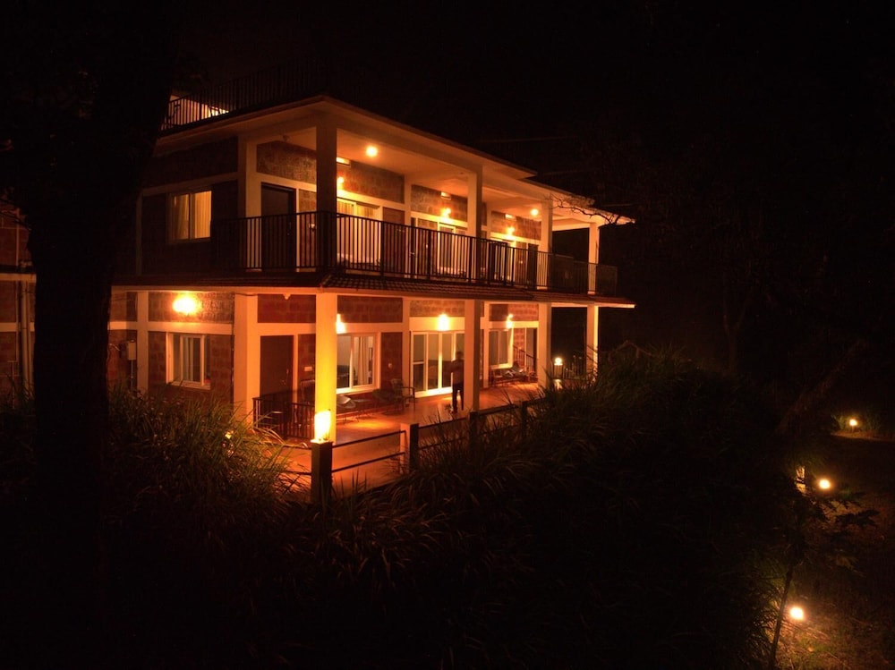 Forestdale Coorg - carbon neutral hotel in Virarajendrapet