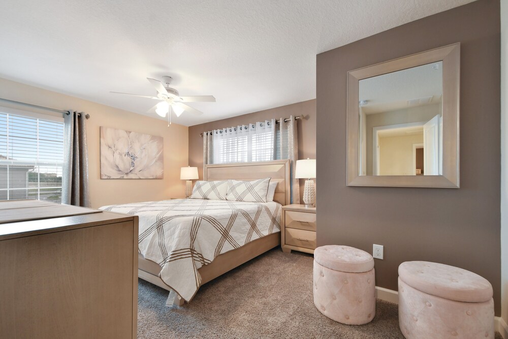 5 Bedrooms 4 Bathrooms Storey Lake 4921 Wa - photo 11
