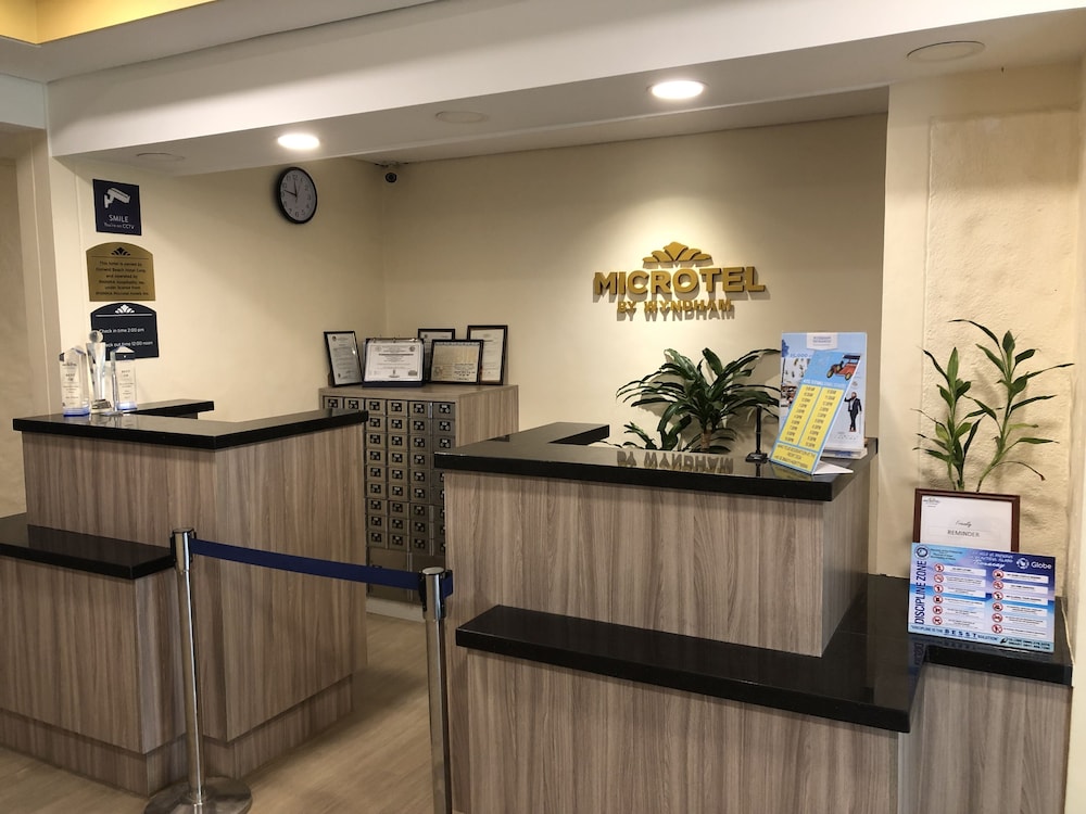 Microtel By Wyndham Boracay — Balabag — photo 5