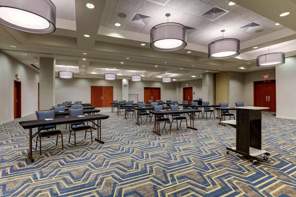 Drury Inn & Suites St. Louis Arnold - photo 39
