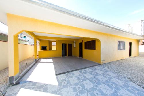 Casa Terceira avenida 10 pessoas