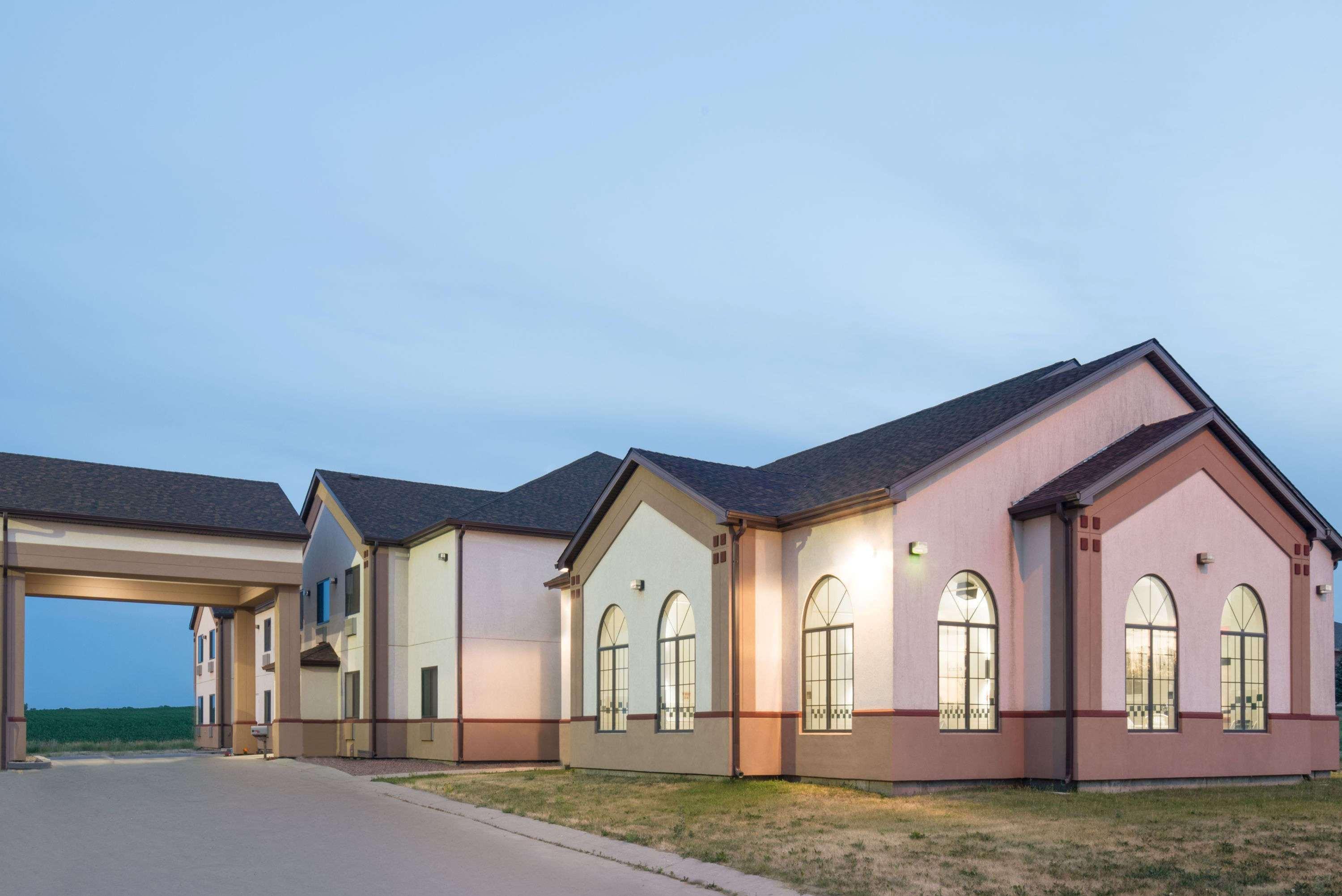 Super 8 by Wyndham Sisseton - featured photo