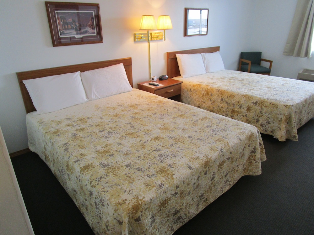 Dakota Country Inn & Suites - photo 10