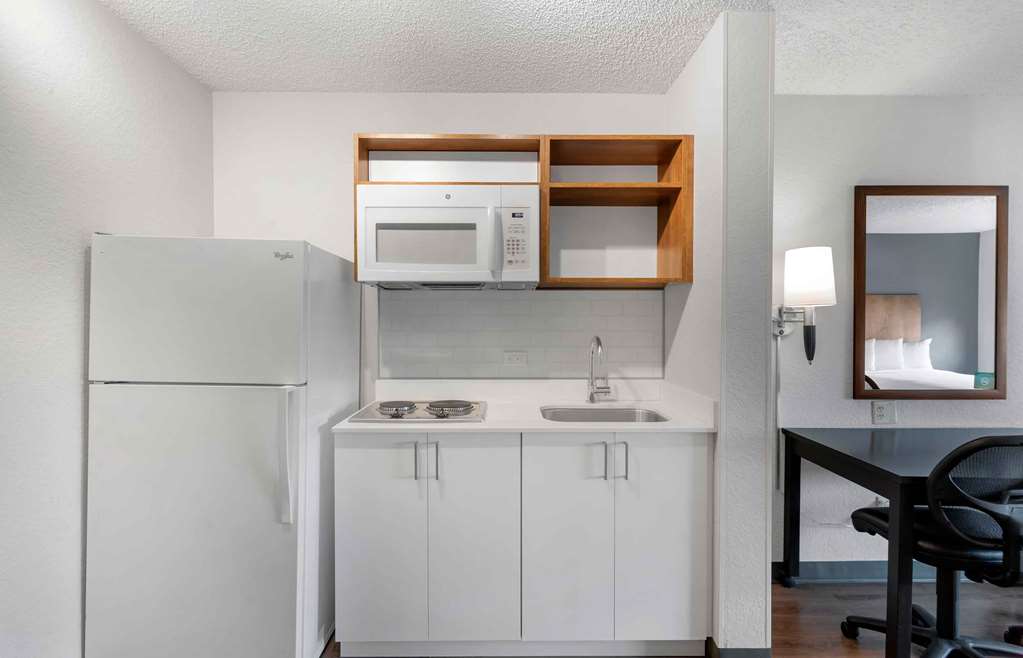Extended Stay America Premier Suites Miami Downtown Brickell - photo 27