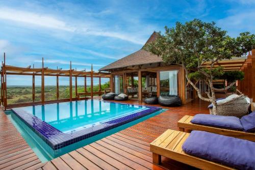 Aloha 15 - carbon neutral hotel in Unknown City