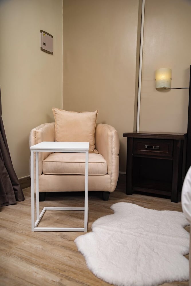 Olive Comfort Luxury Suites — Kwekwe — photo 4