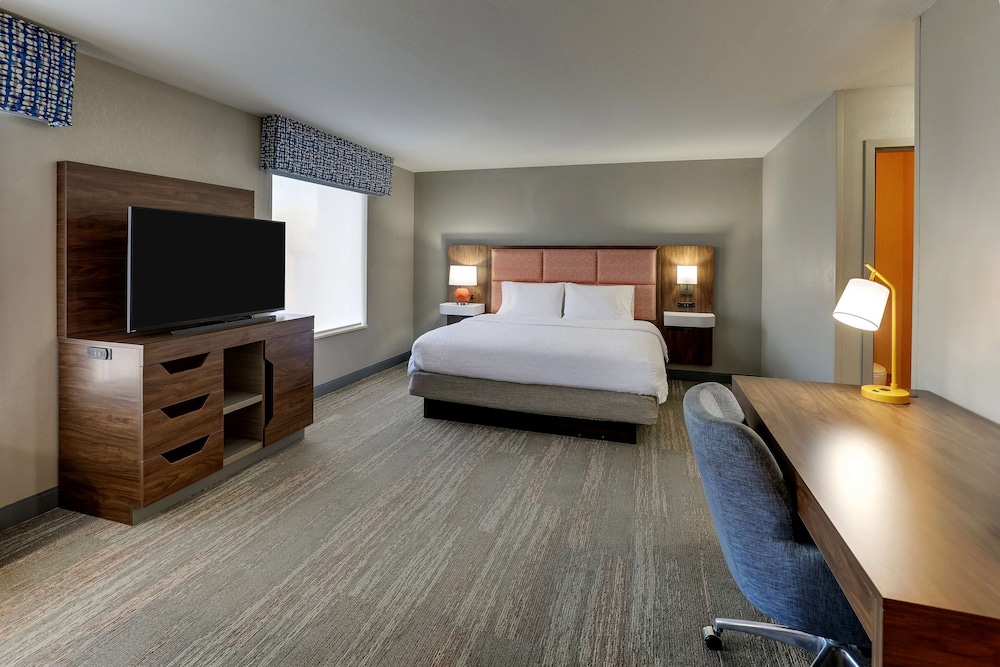 Hampton Inn & Suites St. Louis Edwardsville - photo 11