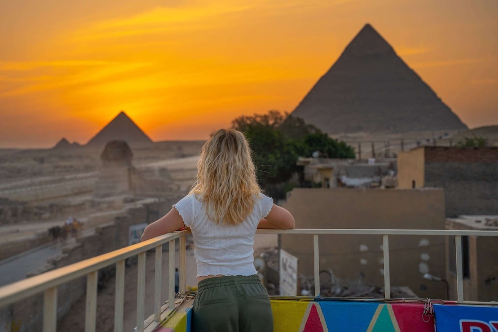 Pyramids Road Guest House — 4-Star Luxury Hotel in Cairo, Egypt