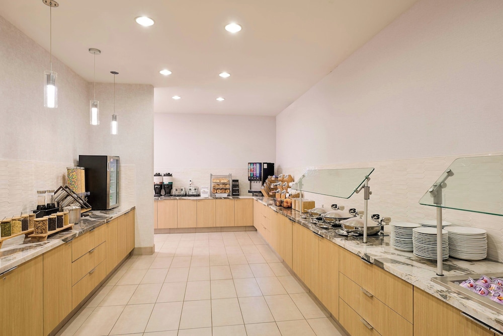 Residence Inn by Marriott Phoenix Desert View at Mayo Clinic - photo 38
