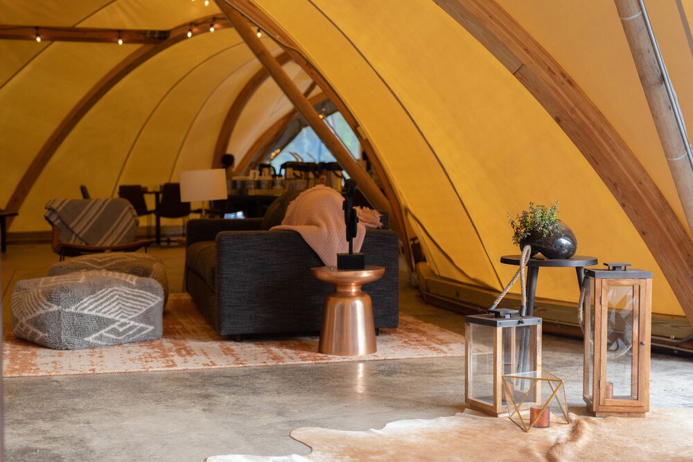 Under Canvas West Yellowstone - photo 3