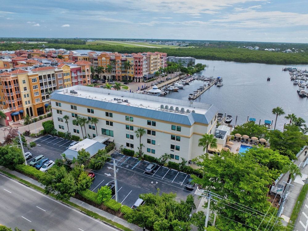 Bayfront Inn Fifth Avenue - featured photo