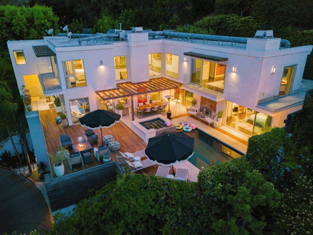 Casa Azul — 5-Star Luxury Hotel in Los Angeles, United States
