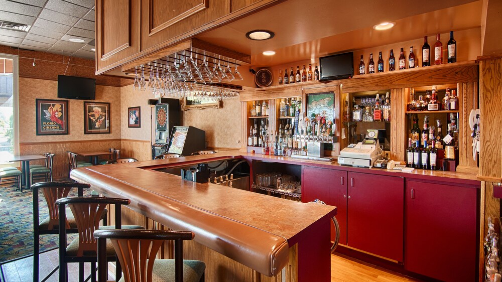 Best Western Plus Fairfield Executive Inn - photo 13