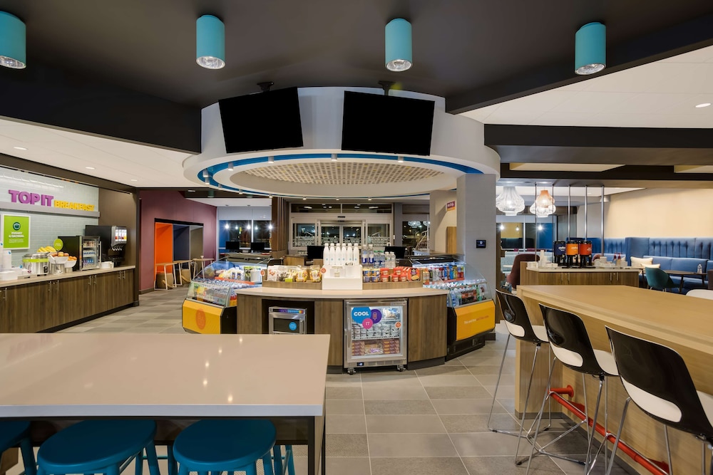 Tru by Hilton Traverse City - photo 7